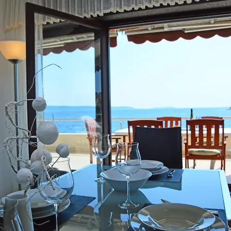 Bila Kuca By Interhome تروغير